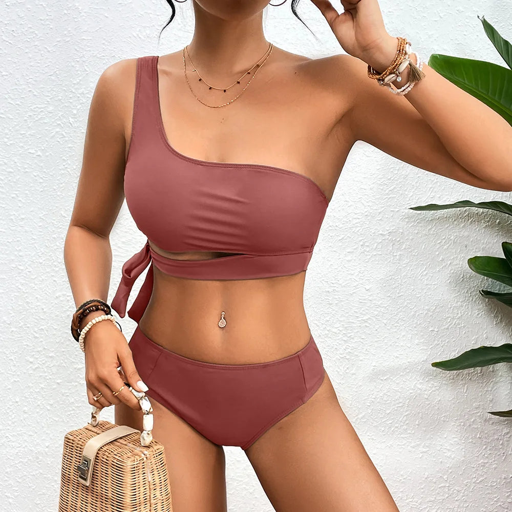Sexy One-shoulder Swimwear